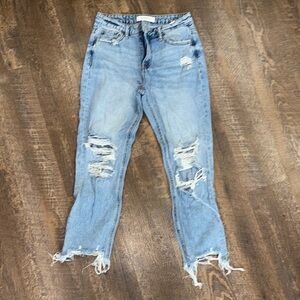 Lovervet Cropped Distressed Blue Jeans